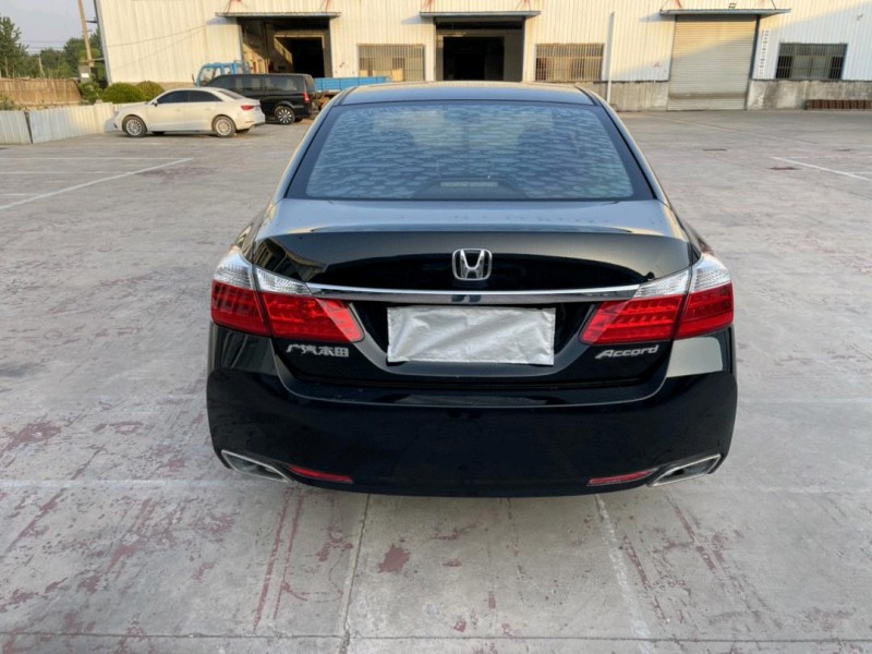 徐州15年本田雅阁9