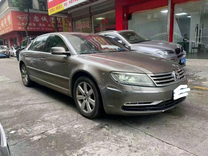 枣庄13年大众辉腾2