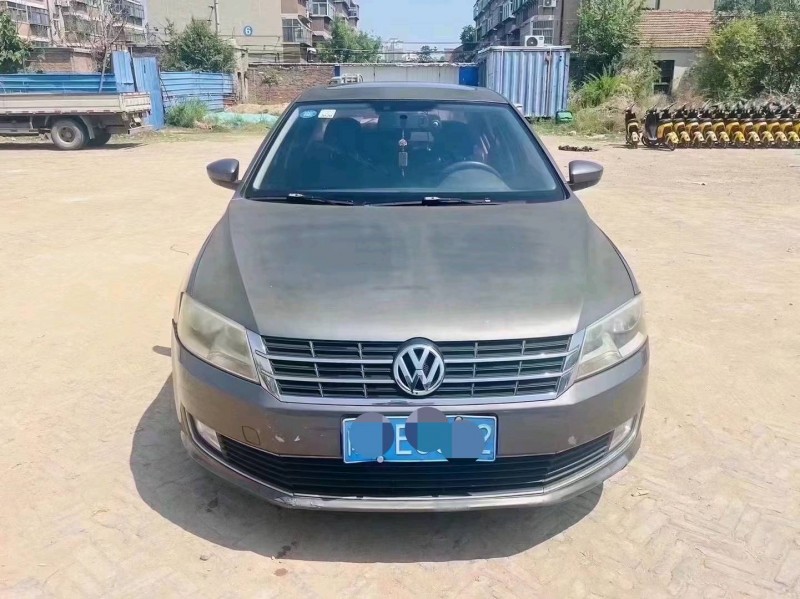 济南13年大众朗逸1