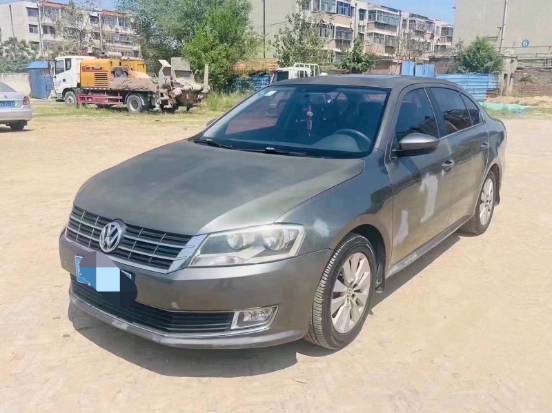 济南13年大众朗逸2