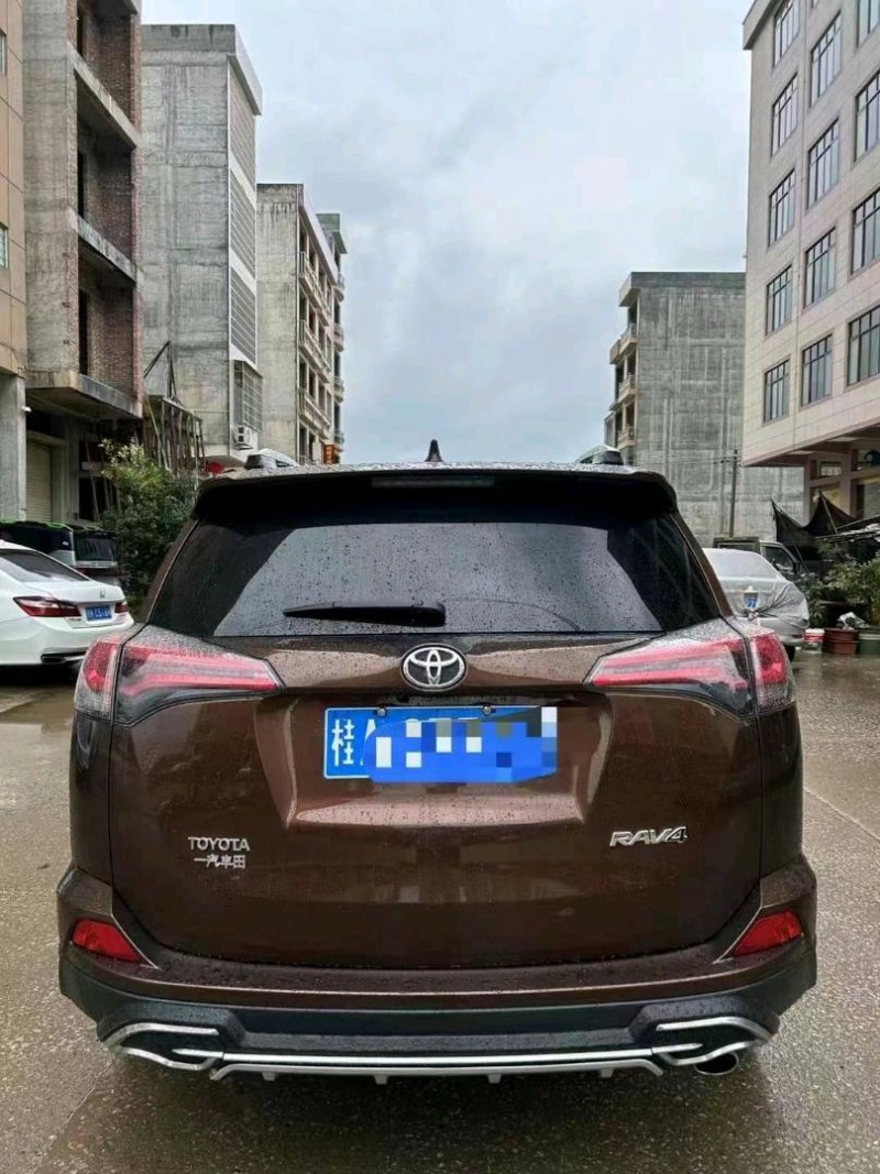 枣庄18年丰田RAV4荣放5