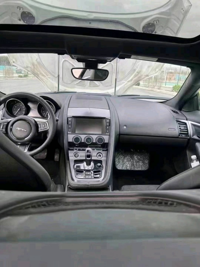 济南17年捷豹F-Type3