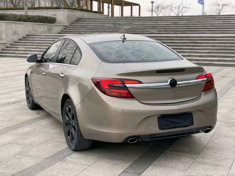 东营16年别克君威6