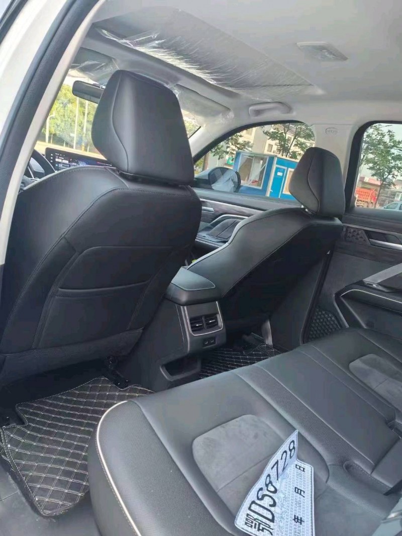 宜昌24年哈弗H67