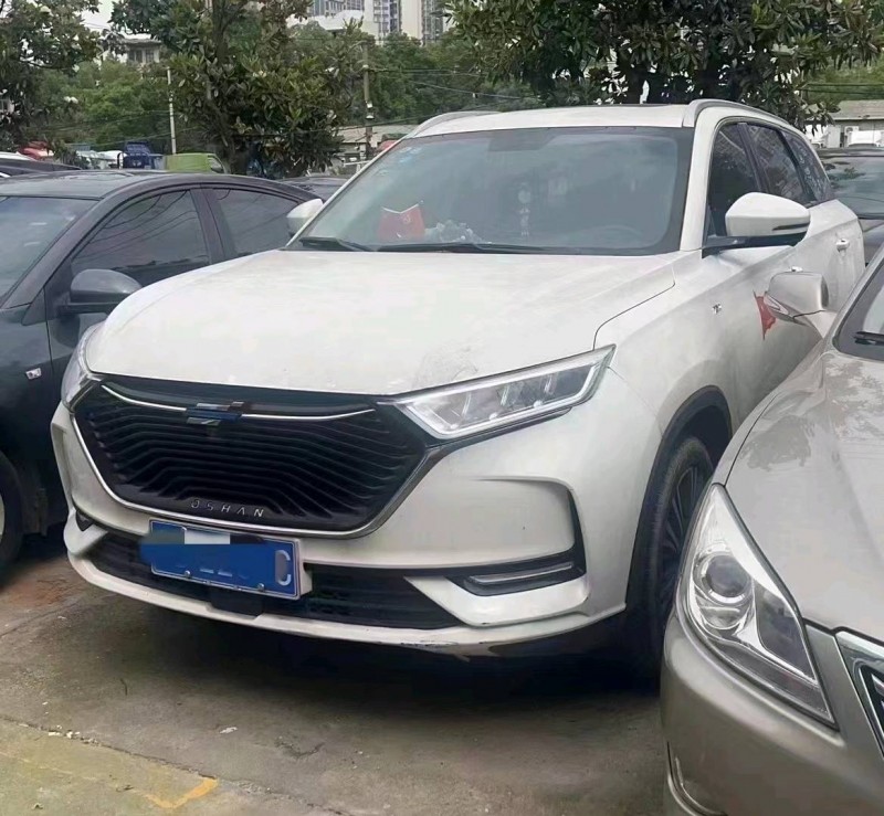 邵阳20年长安汽车欧尚1