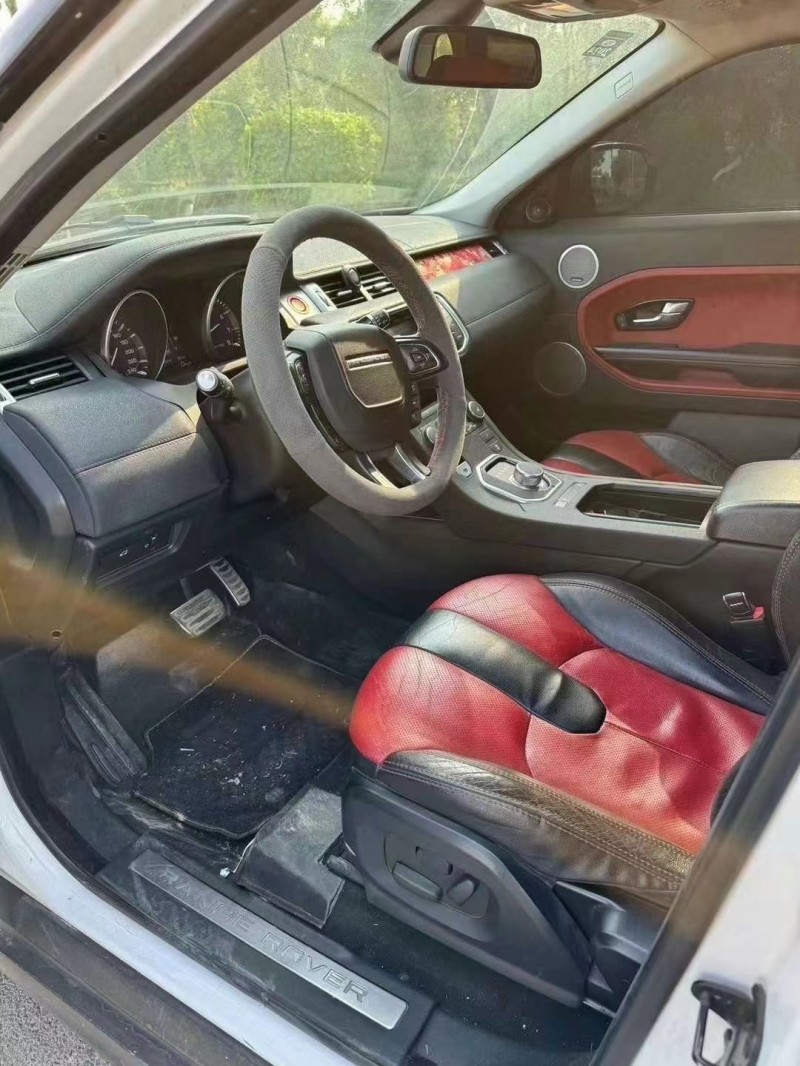 济宁13年路虎极光4