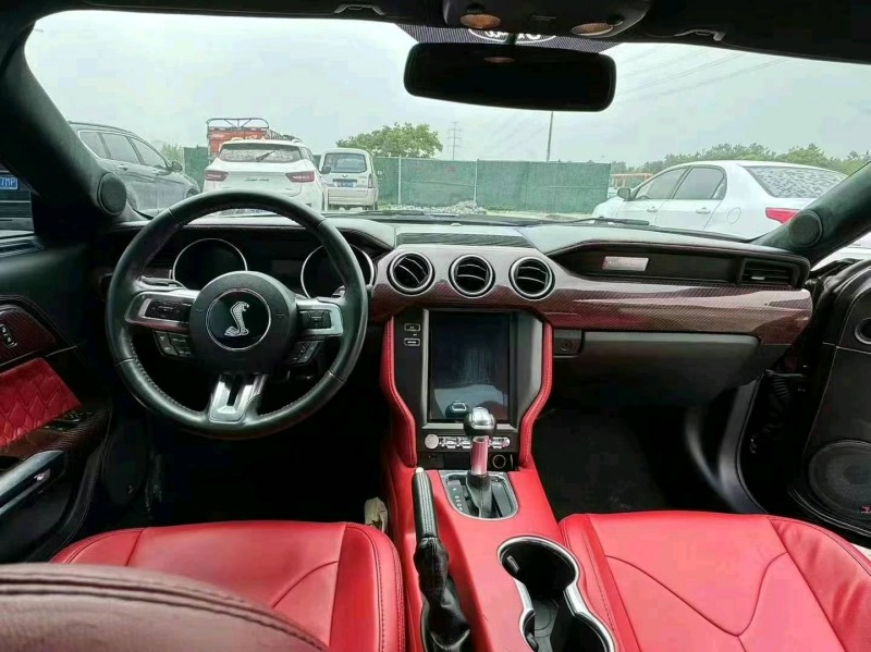 东营18年福特野马3