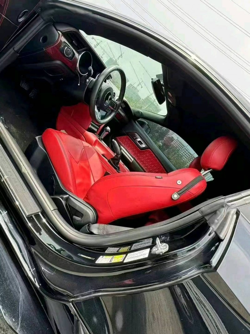 东营18年福特野马6