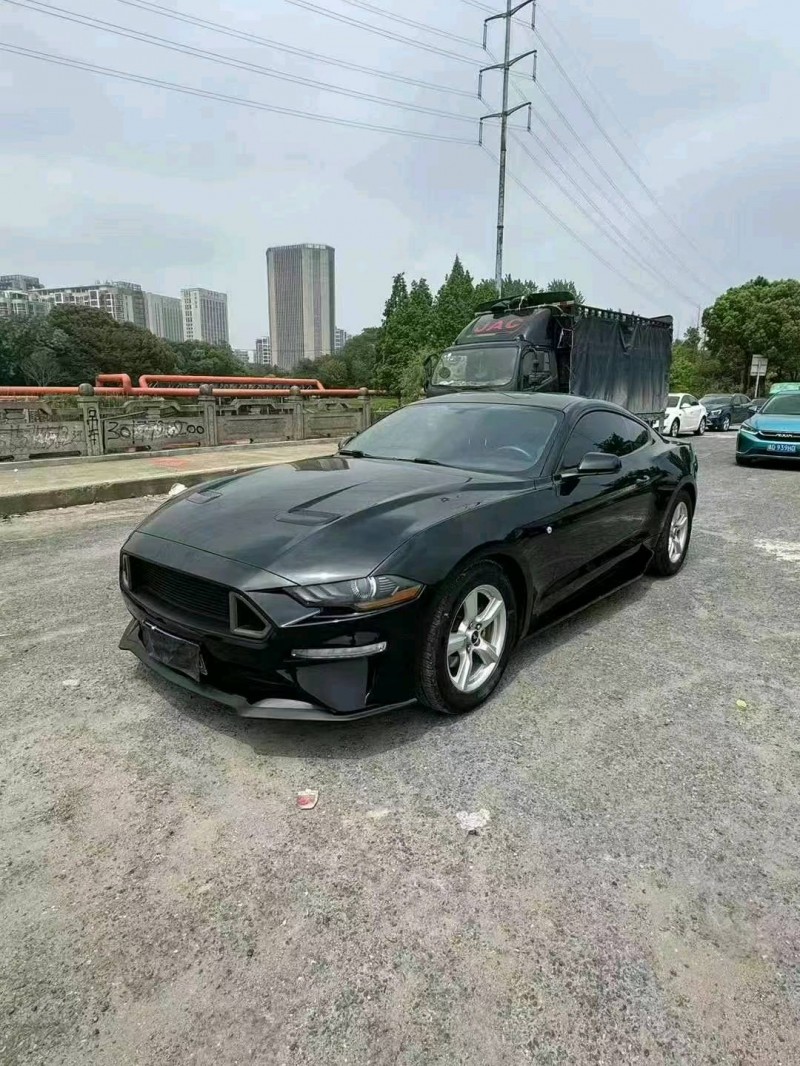 东营18年福特野马8