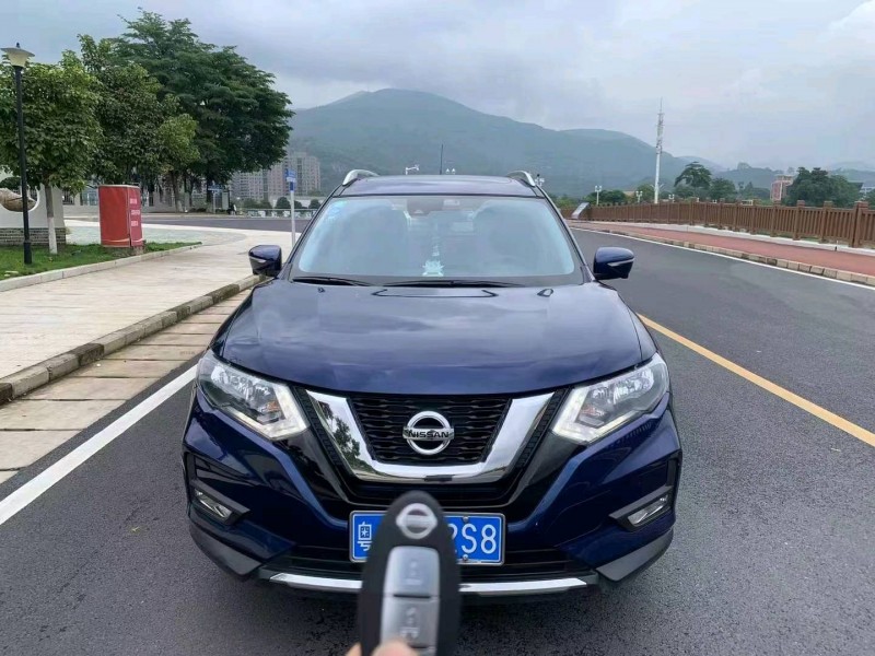 珠海19年日產奇駿1