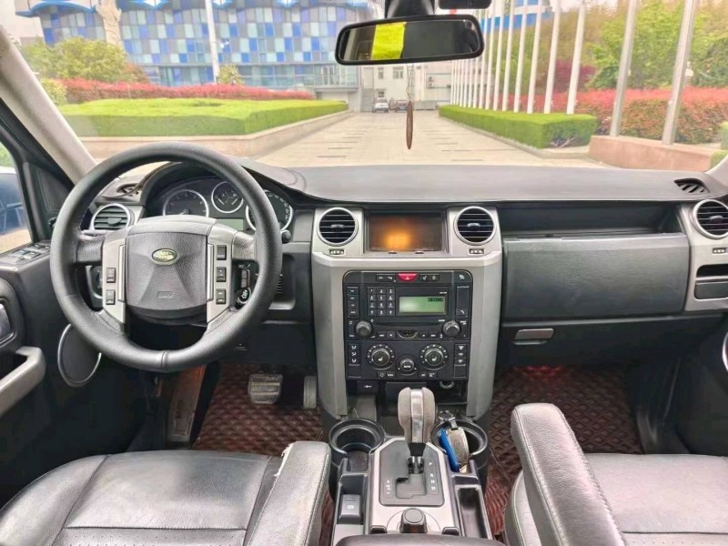 东营08年路虎发现4