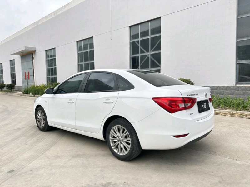 盐城16年别克英朗GT8