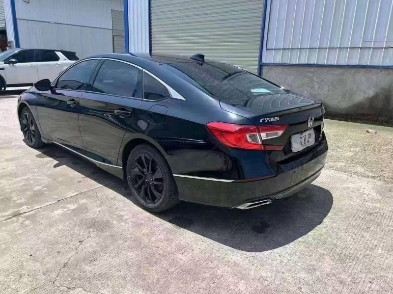 邵阳20年本田雅阁3