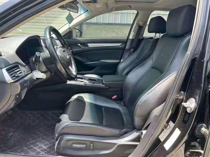 邵阳20年本田雅阁6