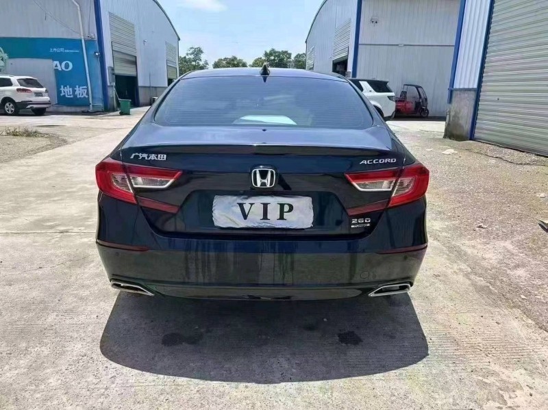 邵阳20年本田雅阁7