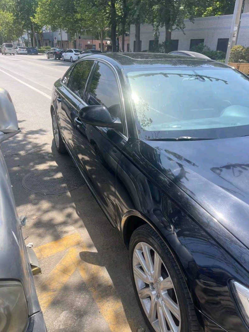 济南12年奥迪A64