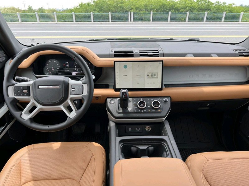 盐城23年路虎卫士6