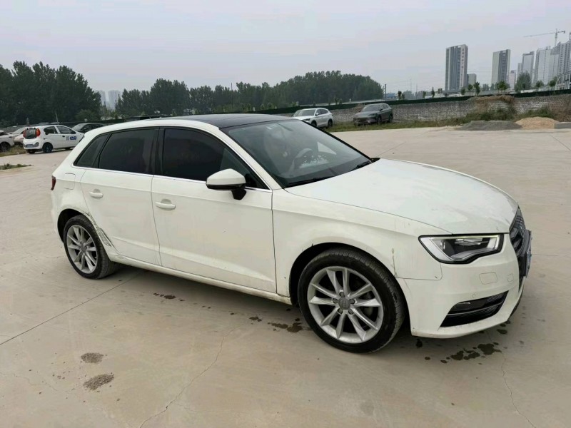 济南14年奥迪A33