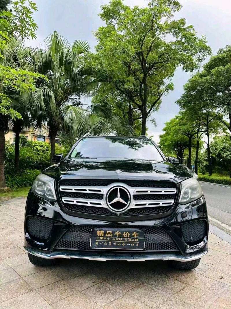 广州17年奔驰GLS1