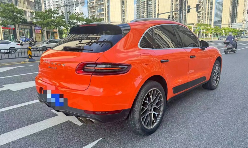 广州14年保时捷Macan8