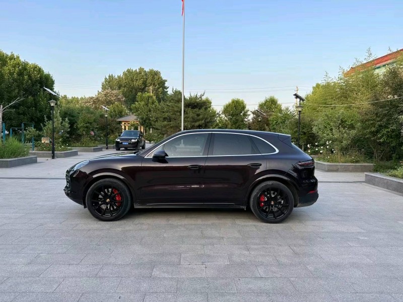 济南21年保时捷卡宴8