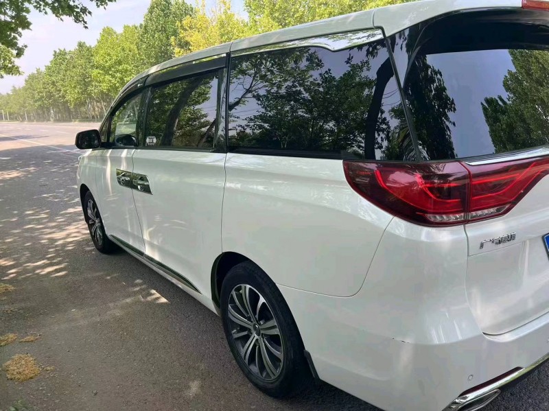 潍坊18年传祺M87