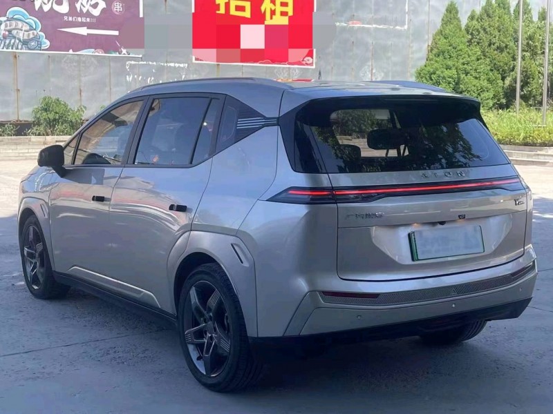 保定23年传祺埃安Y4