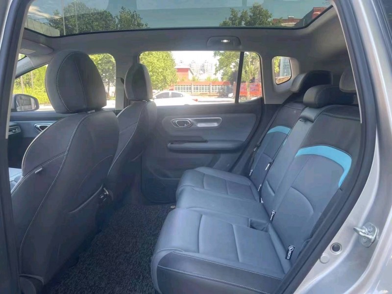 保定23年传祺埃安Y7