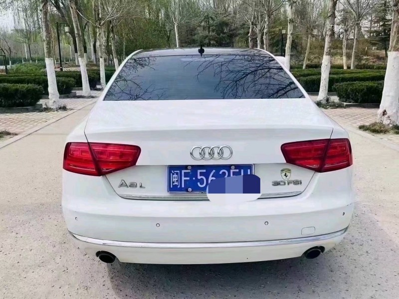 聊城13年奥迪A8L6