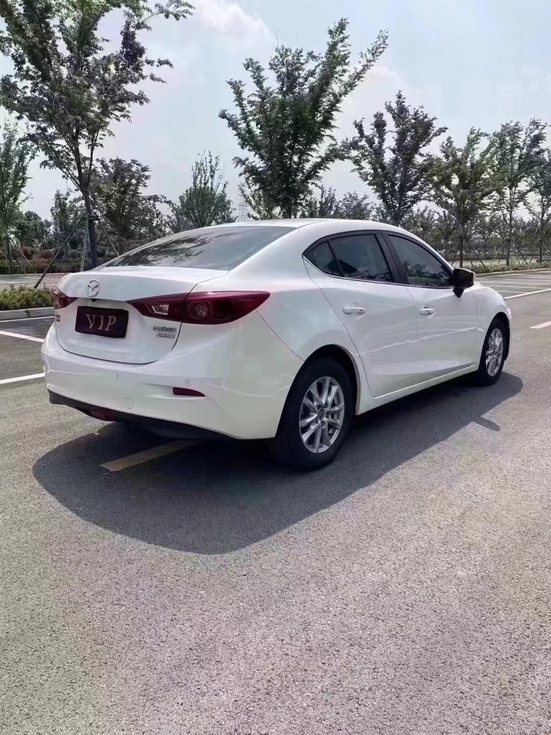 徐州20年马自达昂克赛拉8