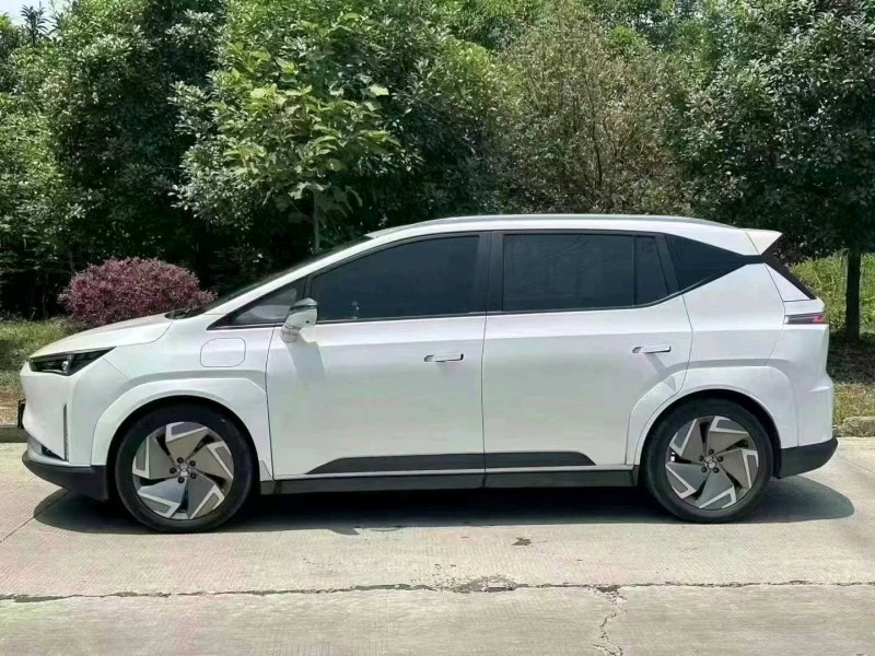 潛江22年合創汽車Z036