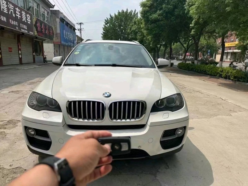 东营16年宝马X61