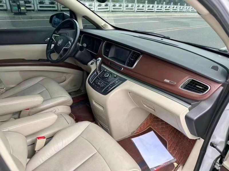 枣庄15年别克GL86