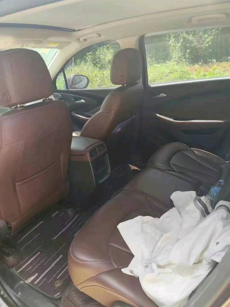 邵阳15年别克昂科威4