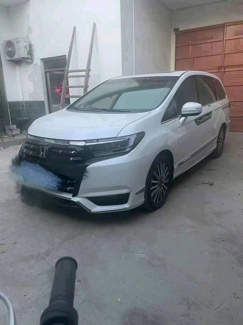 东营23年本田艾力绅3