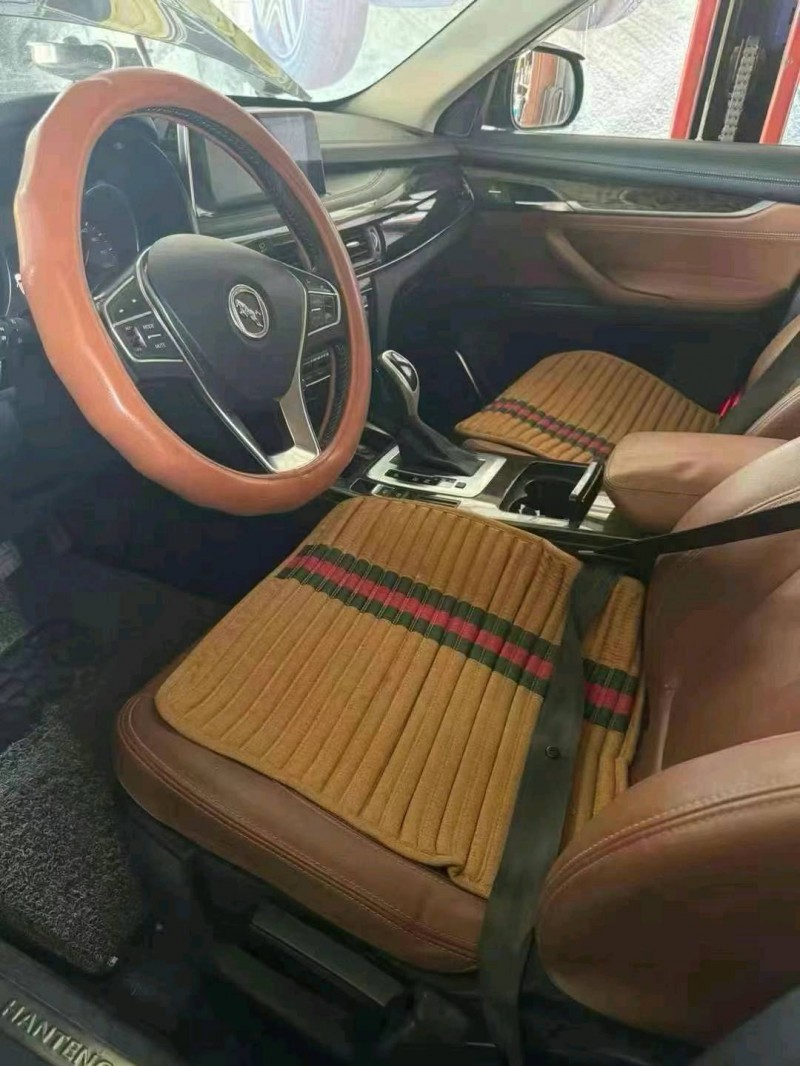邯鄲18年漢騰汽車X73