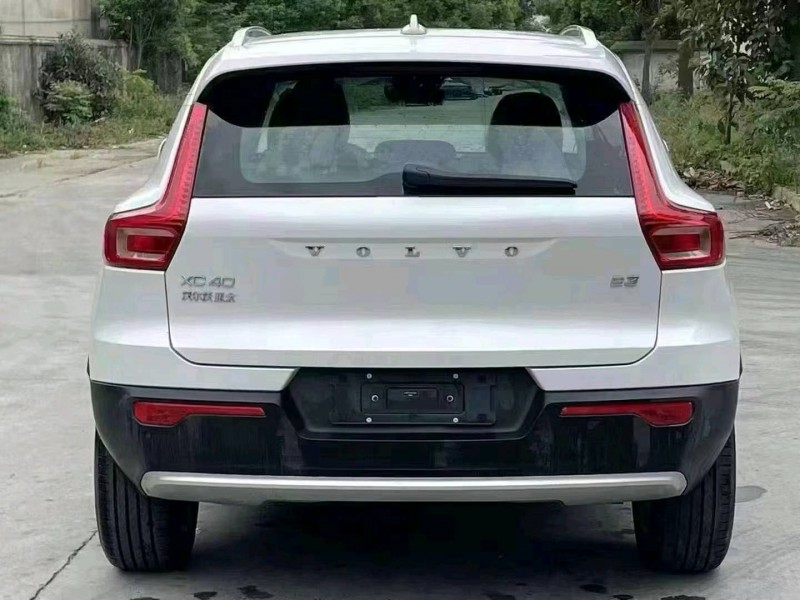 东营23年沃尔沃XC602