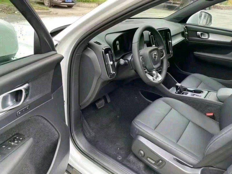 东营23年沃尔沃XC603