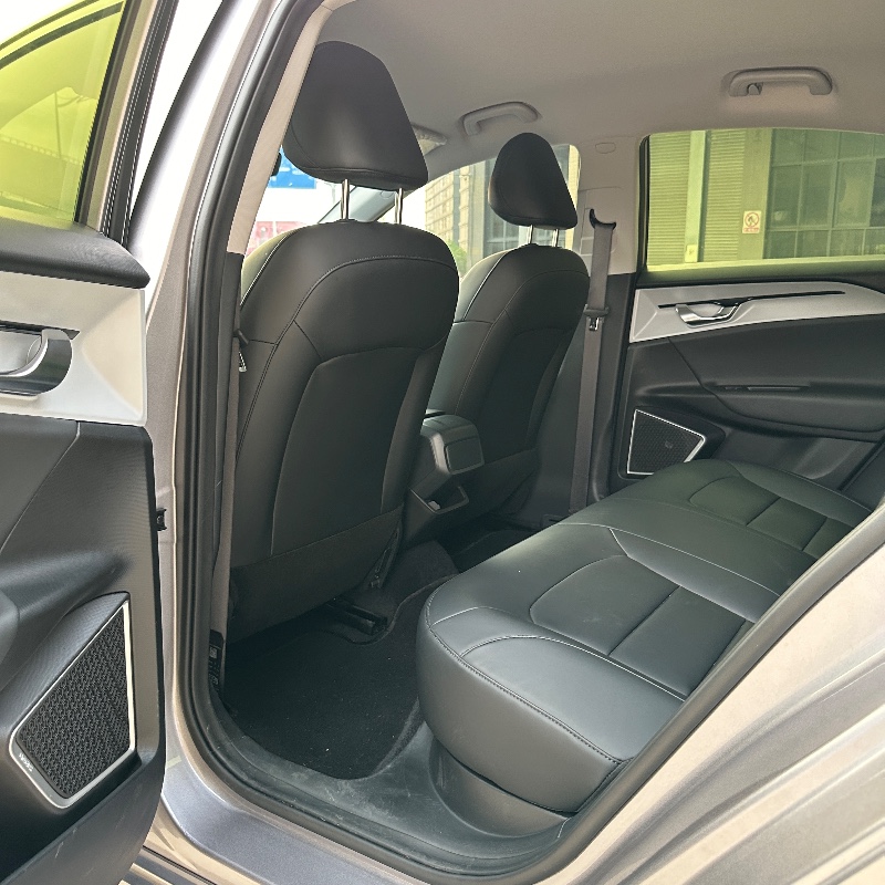 广州24年吉利几何7