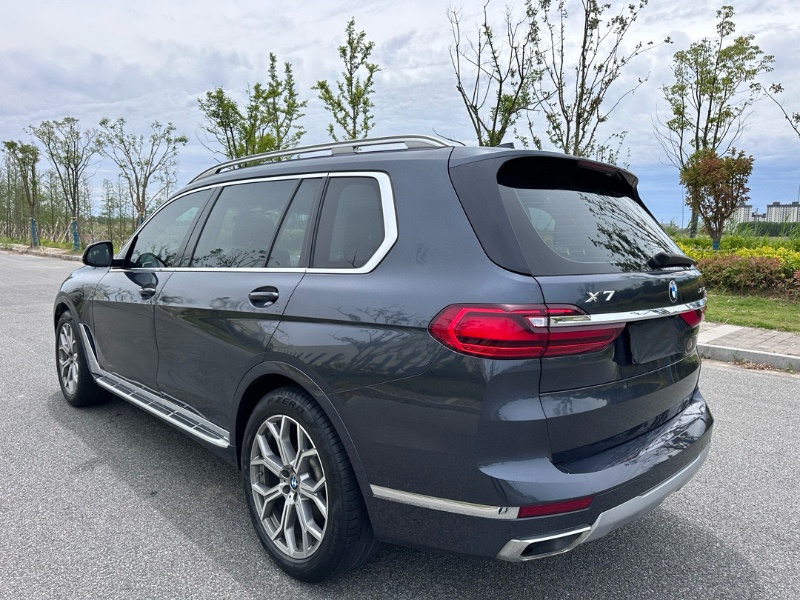 盐城19年宝马X79