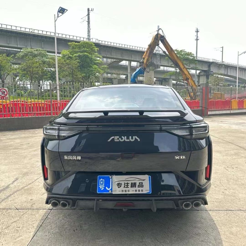广州22年东风奕炫8