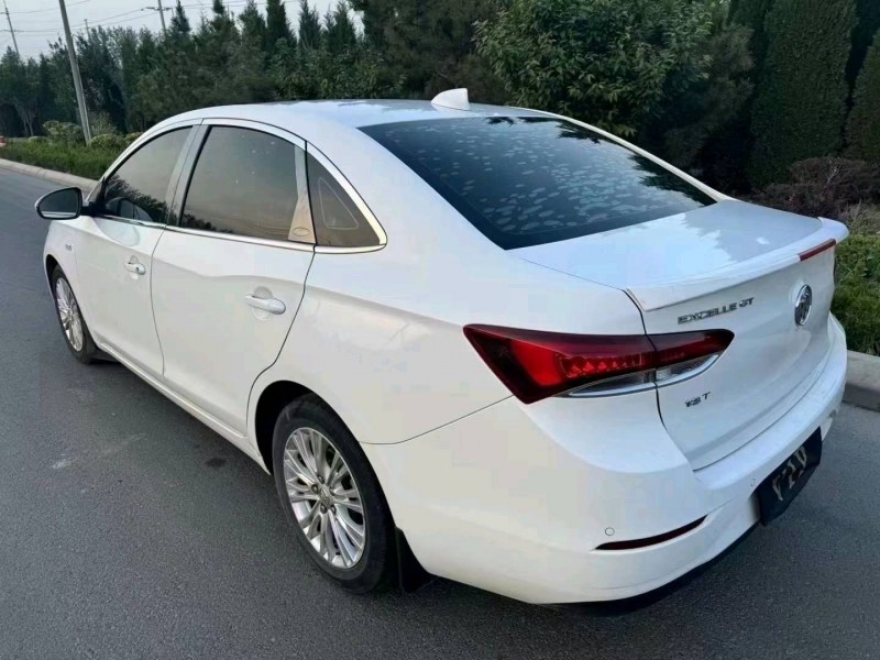 枣庄18年别克英朗5