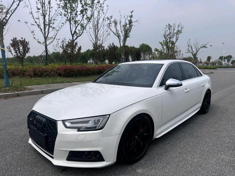 盐城17年奥迪A4L2