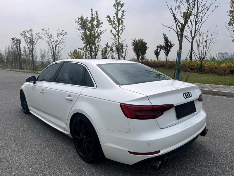 盐城17年奥迪A4L9