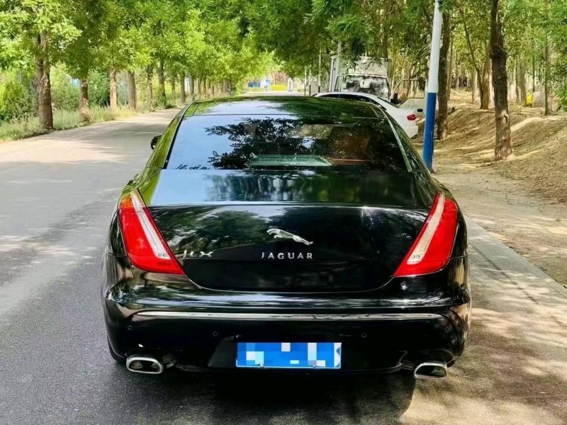 枣庄10年捷豹XJL4