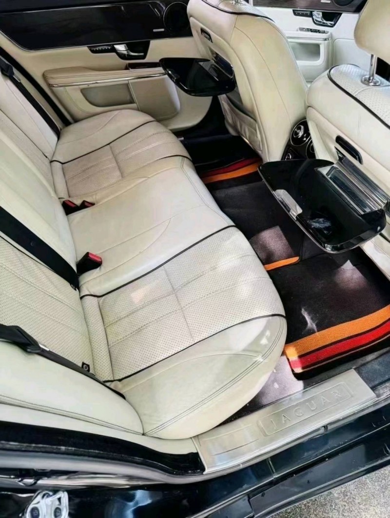 枣庄10年捷豹XJL7