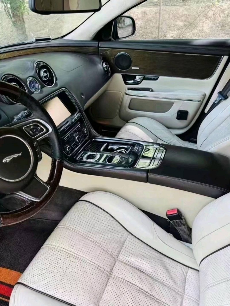 枣庄10年捷豹XJL9