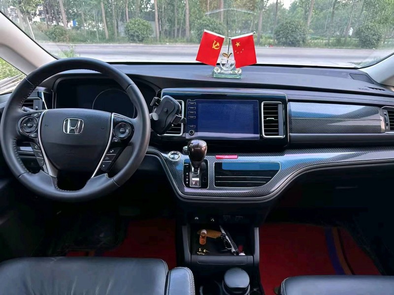 徐州21年本田艾力绅4