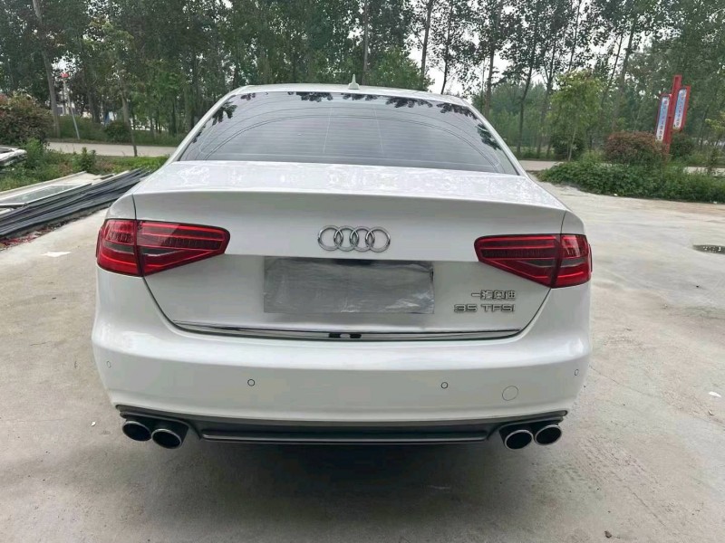 徐州16年奥迪A4L9