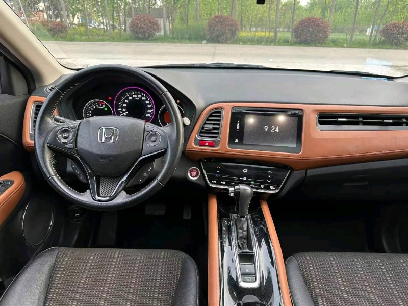 徐州15年本田缤智5